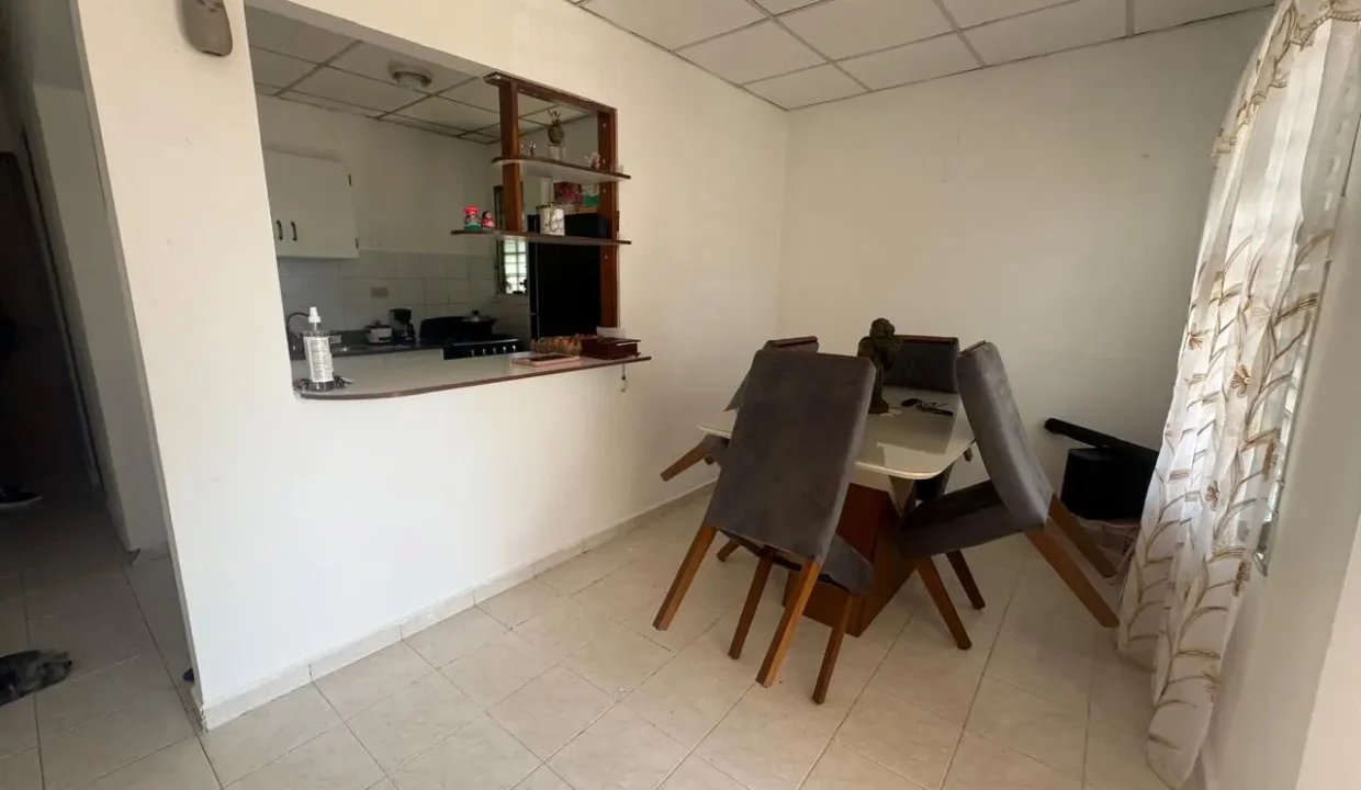 casa altos del prado 6